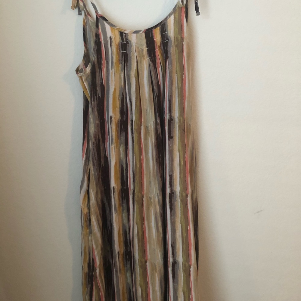 Ecoté Tie strap midi dress